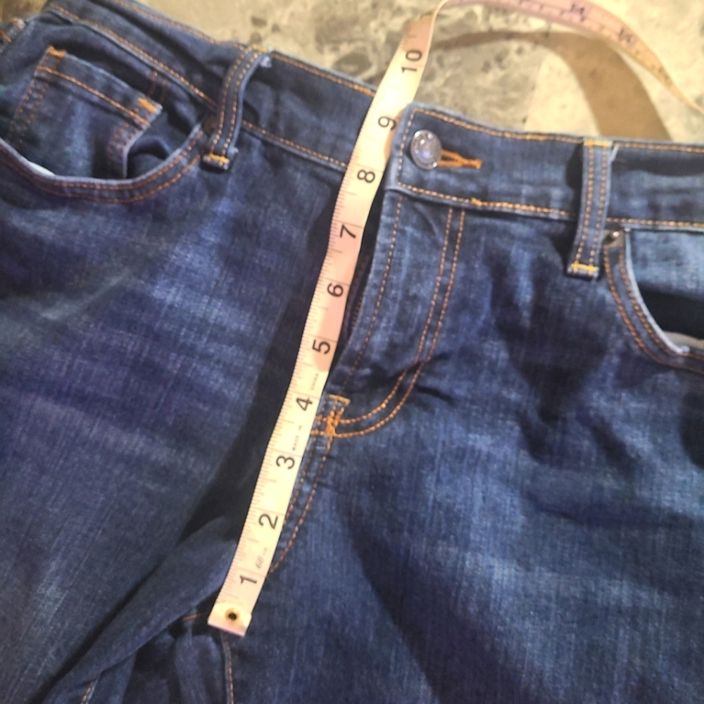 Old Navy The Sweetheart Jeans Women's sz 10 short - Picture 6 of 7